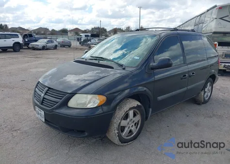 2005 Dodge Caravan Sxt z USA, uszkodzony, nr VIN 1D4GP45R35B359883